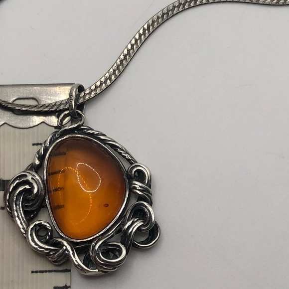 Vtg Sterling Amber Stone Ornate Pendant w Long Chain 23” & 1.5” Pendant - Picture 9 of 10